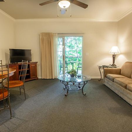 French Quarter Resort Branson Eksteriør bilde