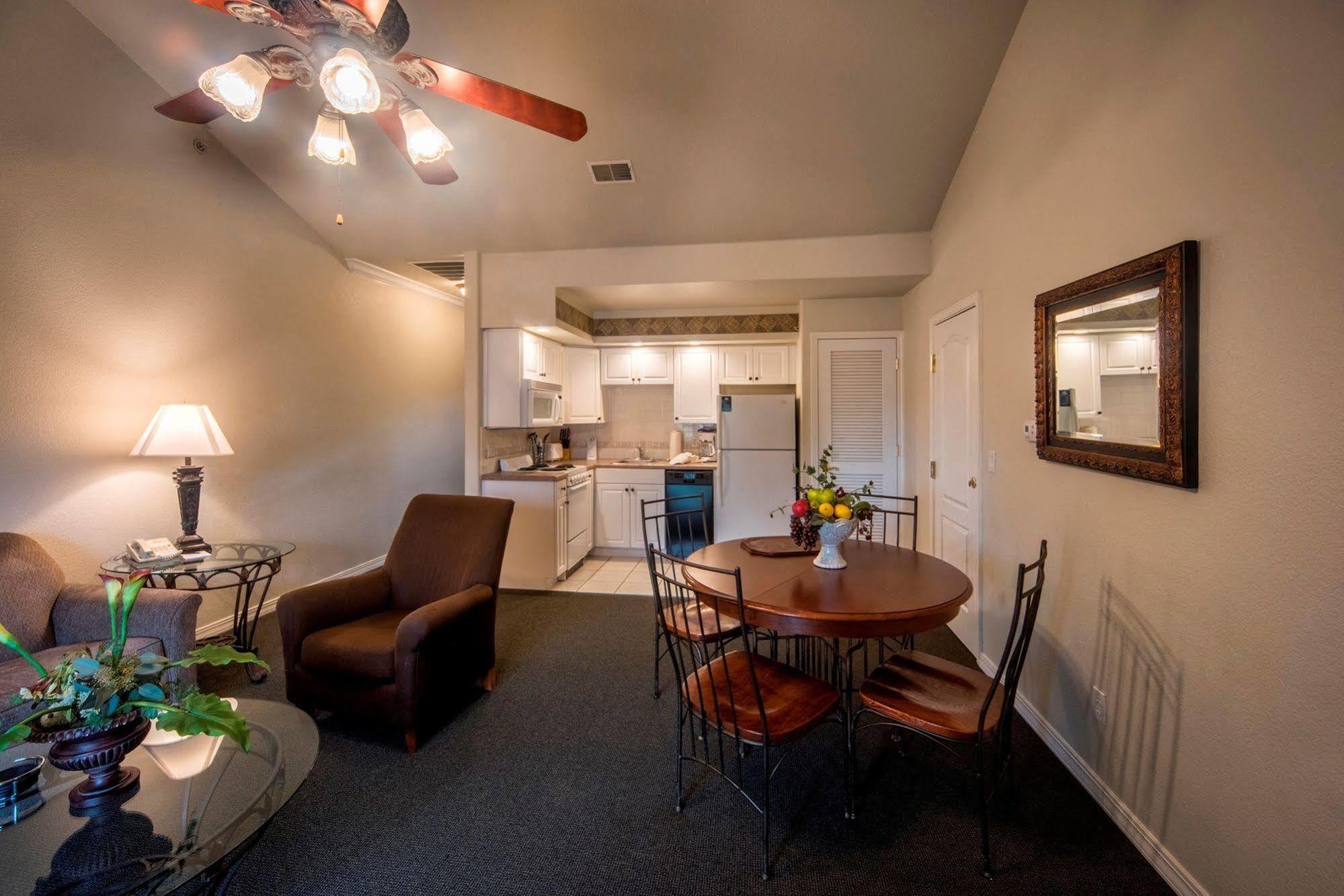 French Quarter Resort Branson Eksteriør bilde